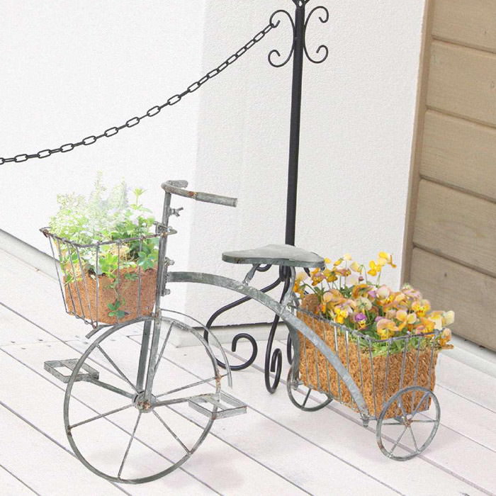 アイアン三輪車　インテリア アイアン 三輪車のおしゃれなアレンジ・飾り方のインテリア実例