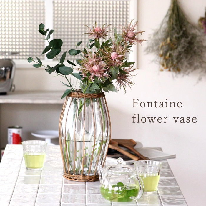 銀座 WAKO で購入 ピンク 系 ガラス花瓶 銀座 WAKO で購入 ピンク 系 ガラス花瓶 美術品・アンティーク