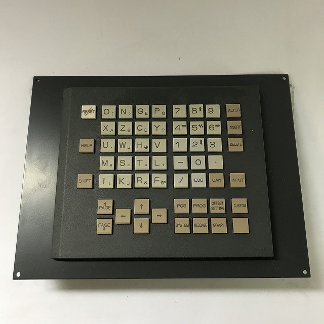 FANUC　ファナック　MDIユニット　A02B-0281-C126　＃TBR｜e-Spares 店