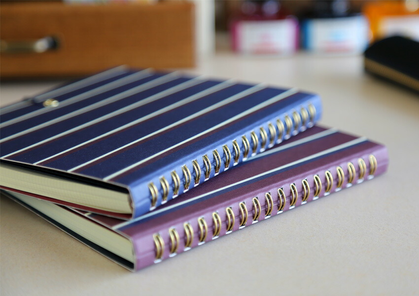 String-tie notebook