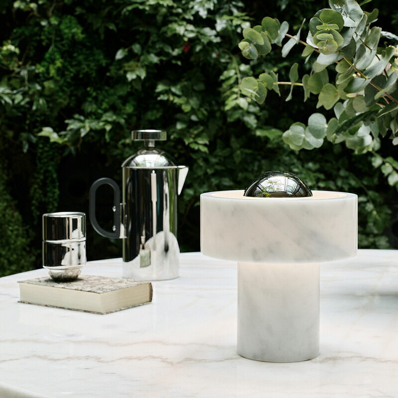 Tom Dixon（トム・ディクソン）ポータブル照明 STONE PORTABLE（ストーン）シルバー