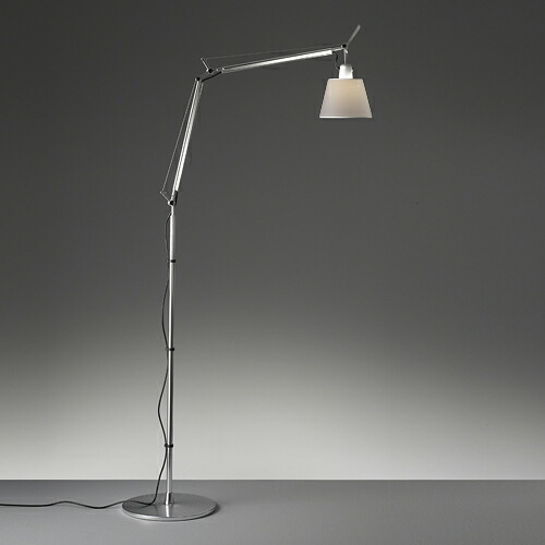 〖エットーレ・ソットサス〗Artemide フロアランプ Callimaco Callimaco floor lamp by Ettore Sottsass for Artemide | hive