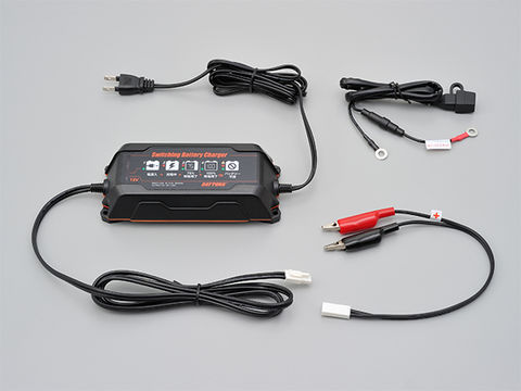 ［ほぼ新品］デイトナPD電源対応バッテリー充電器とジャンプスターターのセット デイトナ バイク用バッテリー バッテリーチャージャー」の人気