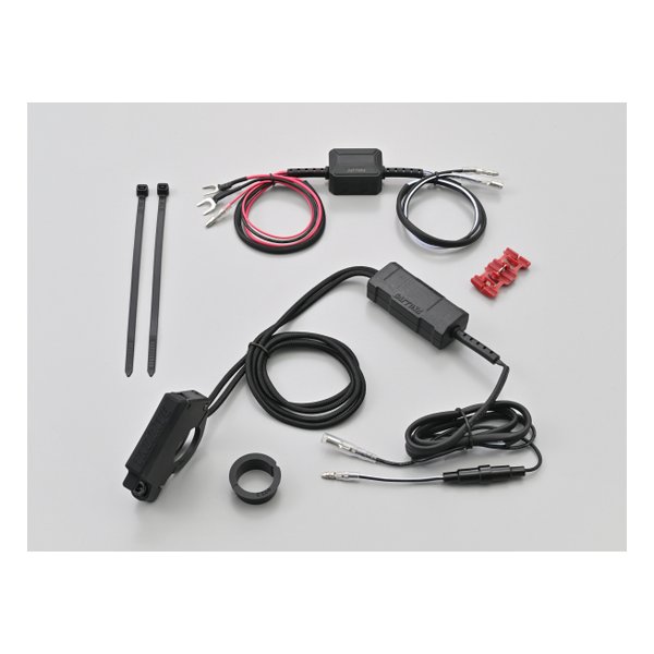 【15日は24時間限定クーポン配布】DAYTONA デイトナ バイク専用電源 スレンダーUSB Type-A+Type-C/QC3.0/PD3.0/2ポート 46392 (2642850) 送料無料 4,393円