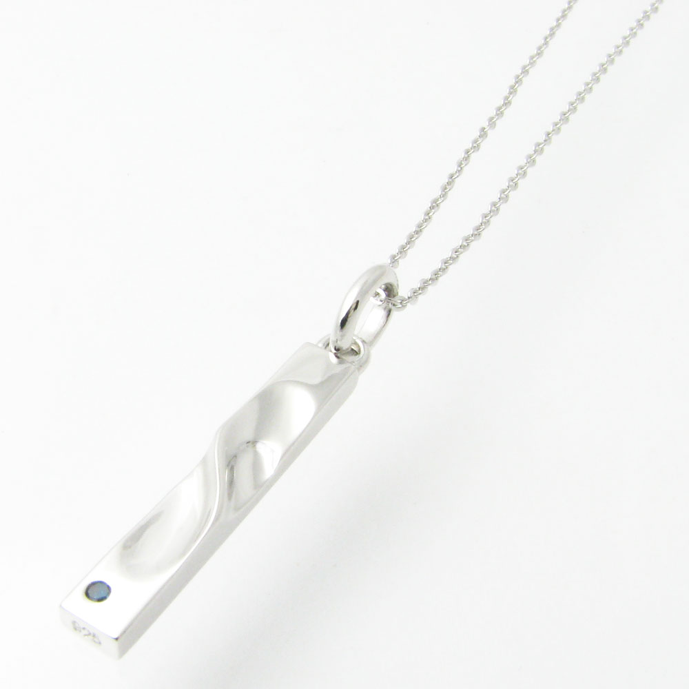 大注目 楽天市場 ネックレス Close To Me つながるハート ブルーダイヤモンド プレートシルバーネックレス レディース Sn13 174 アクセサリー専科 イーアクセ 正規激安 Www Kioskogaleria Com