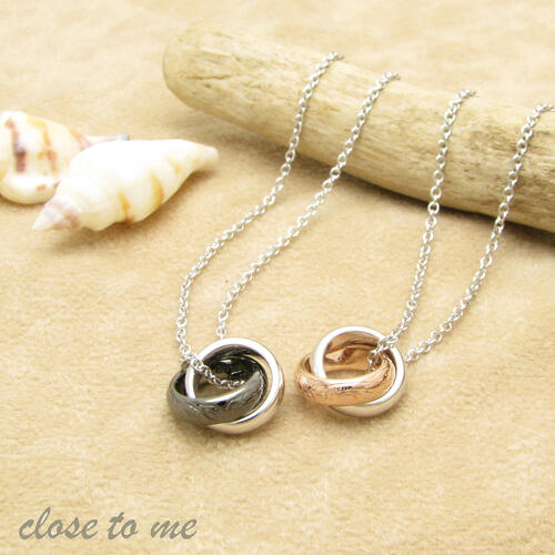 ありの実首飾り ハワイアン宝飾品 しろがね色首飾り \u003cBR\u003eW輪っか close to me メンズ レディース インドソケイ 波 マイレの葉 \u003cBR\u003eSN13-235236【シャンデリヤ】
