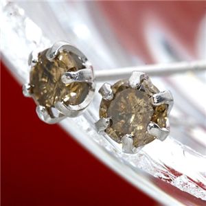 【送料無料】K18WG シャンパンダイヤモンドピアス 計0.4CT