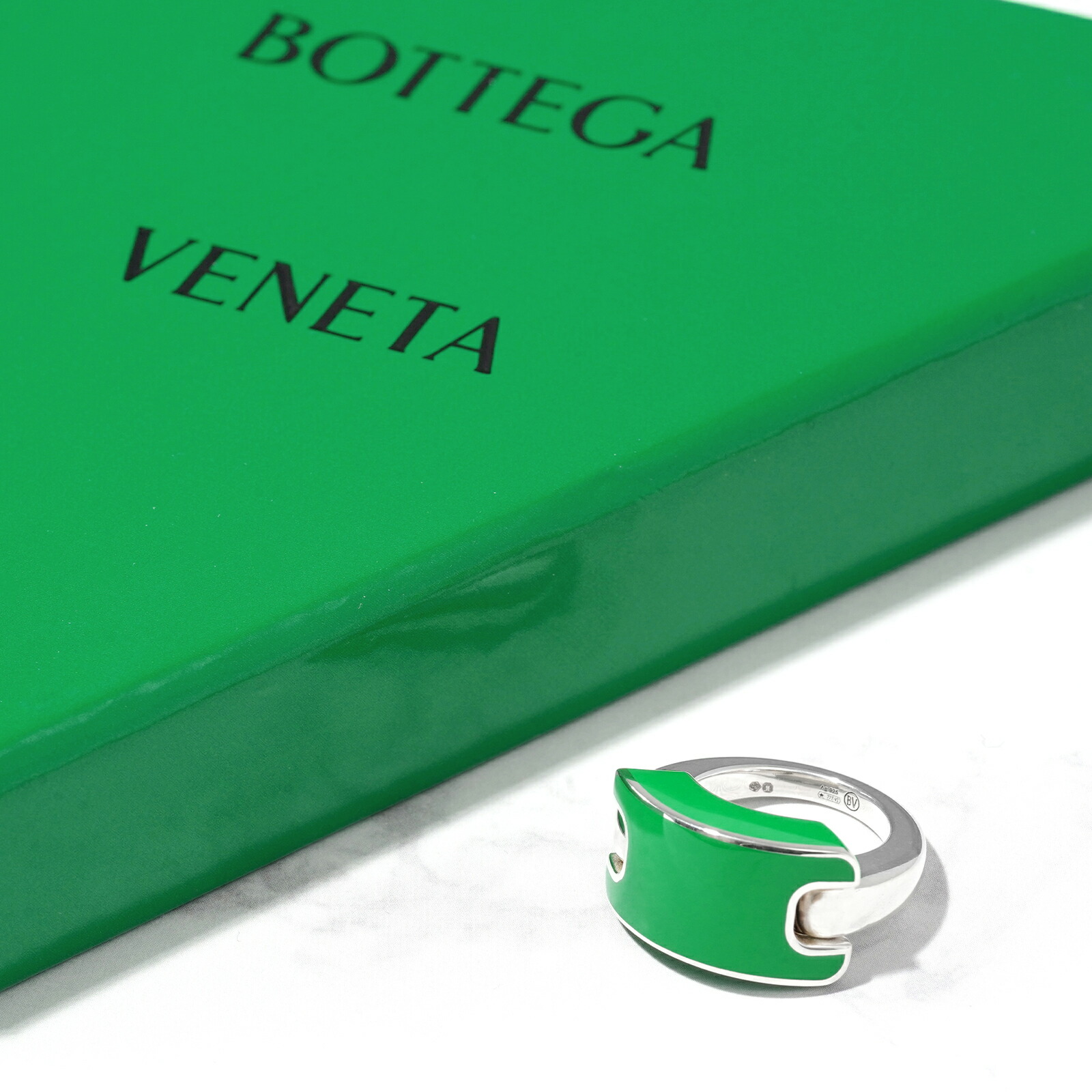 Bottega Veneta スカルプチャー リング eCom-775056V50708117_A.jpg?v=2