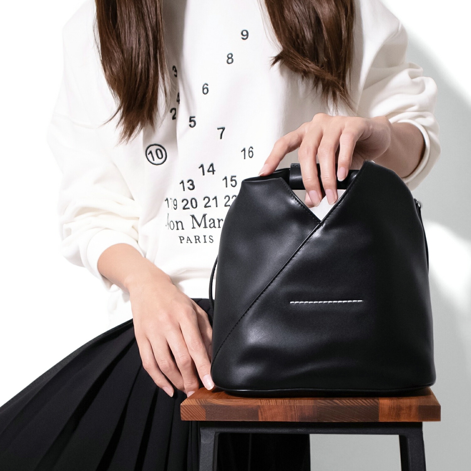 楽天市場】MONCLER モンクレール モンクレール ショルダーバッグ MICRO  