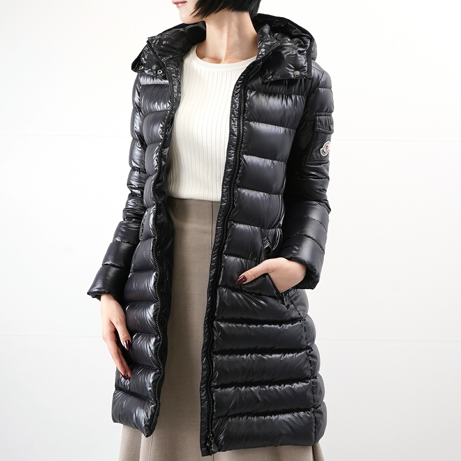 MONCLER モンクレール MOKA ダウンジャケット ブラック 4990005 68950 女性 人気 おすすめ プレゼント【中古】