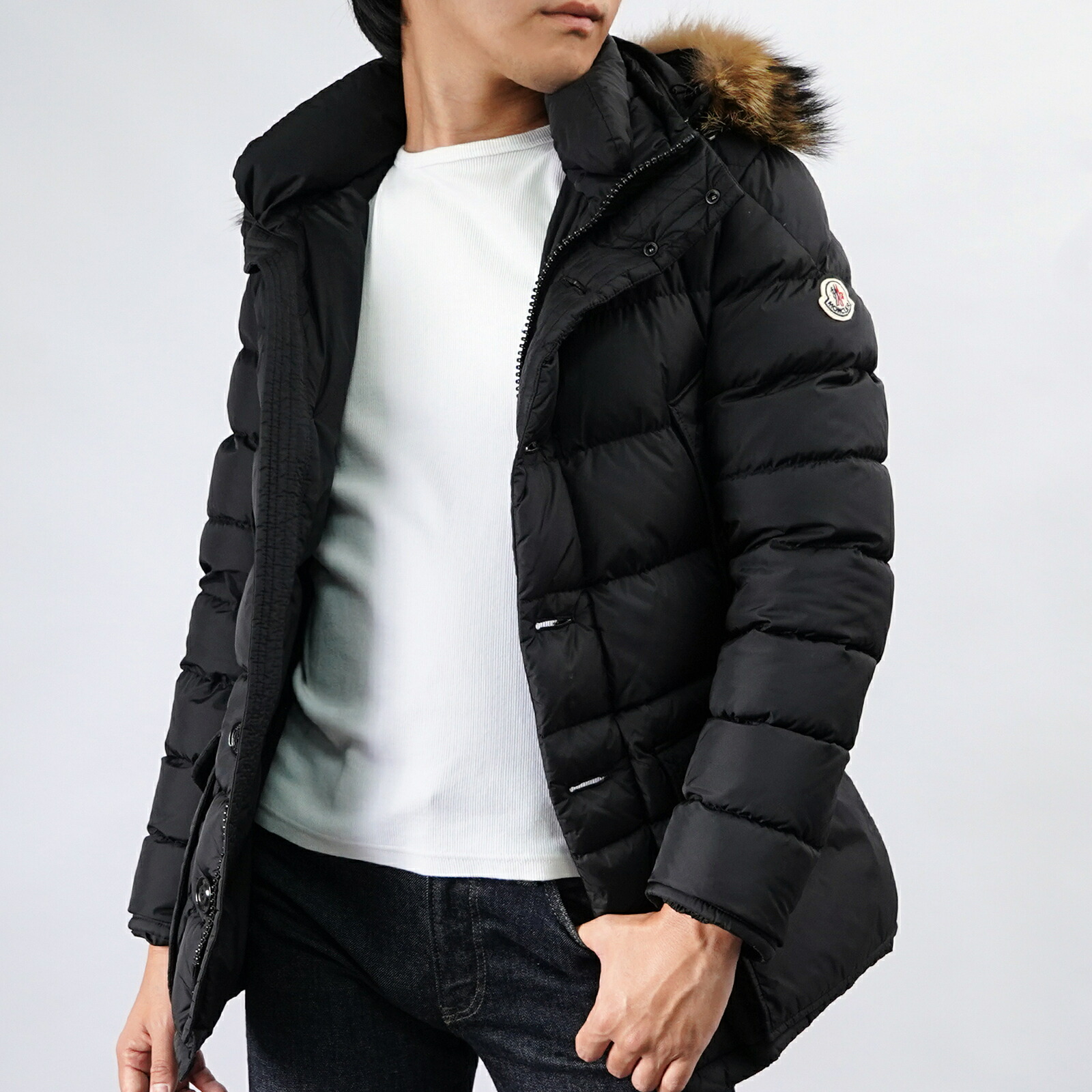 【新品同様】MONCLER モンクレール ダウンジャケット CLUNY クラニー ブラック モンクレ ダウン アウター メンズ 男性 ダウン ジャケット 人気 おすすめ プレゼント ロゴ 【中古】｜EARTH BOUTIQUE