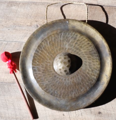 楽天市場】アジアの楽器 ゴング 銅鑼 どら ドラ 中 H.70cm