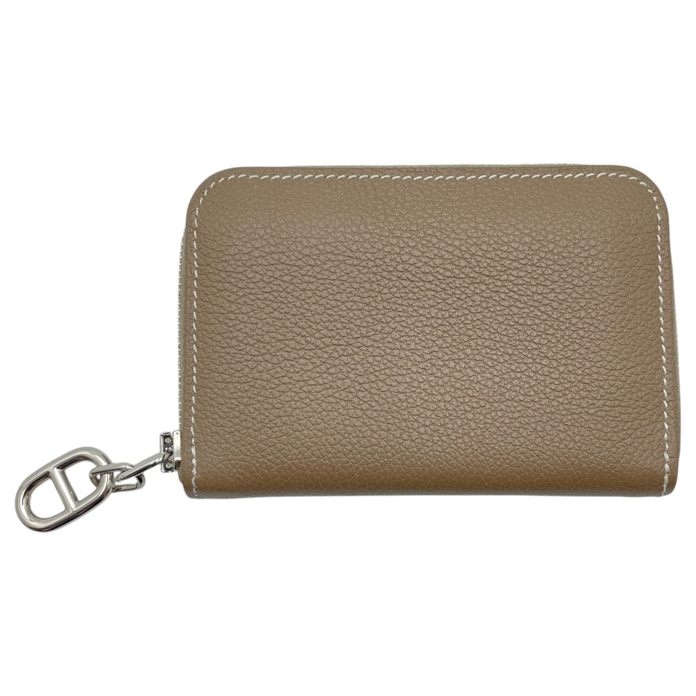 【中古】HERMES(エルメス) ジップアンゴー エヴァーカラー エトゥープ W刻印 シェーヌ・ダンクル シルバー金具 コンパクト カードケース 小銭入れ 箱付き【USED-A】|質屋かんてい局EC店