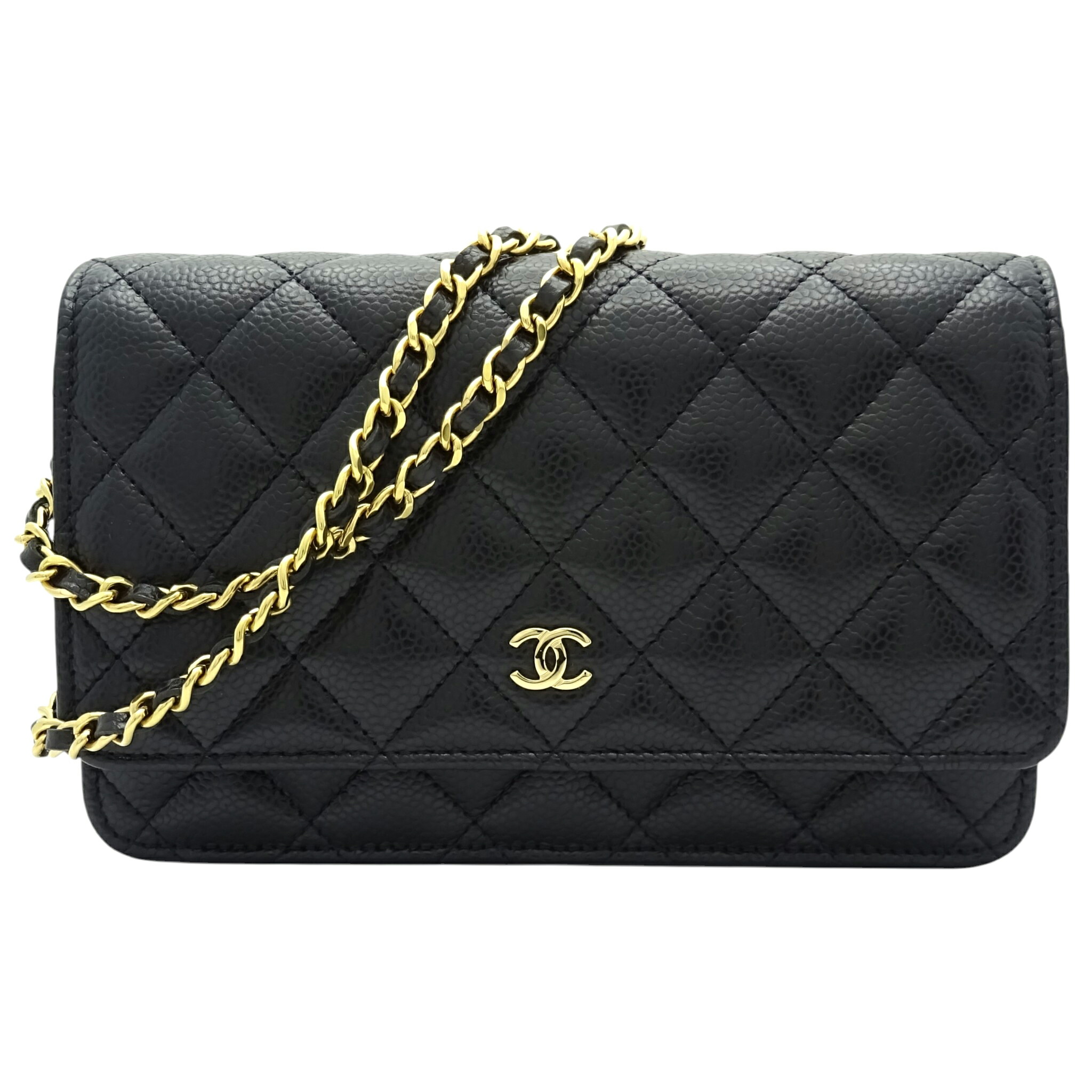 【中古】 CHANEL (シャネル) 当てずっぽう：AP0250 マトラッセ チェーンウォレット キャビアひと肌 キルティング なめし革 黒いこと ノワール 黒 ゴールド金具 金入れ ミニ ポシェット レディース 寄り合い 【USED-A】