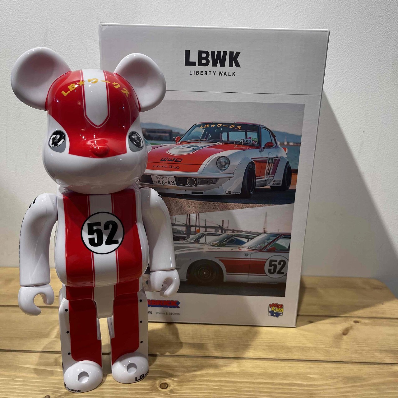 数量は多い リバティーウォーク LBWK ベアブリック リバZ君 LBWK 1000