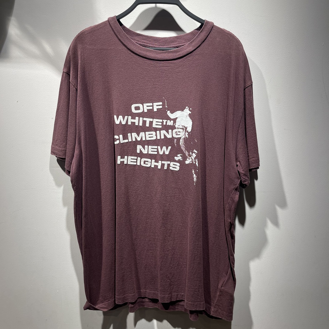OFF-WHITE Climbing New Heights Tee OMAA038S20185014 象牙色 SIZE-S 心斎橋【中古】