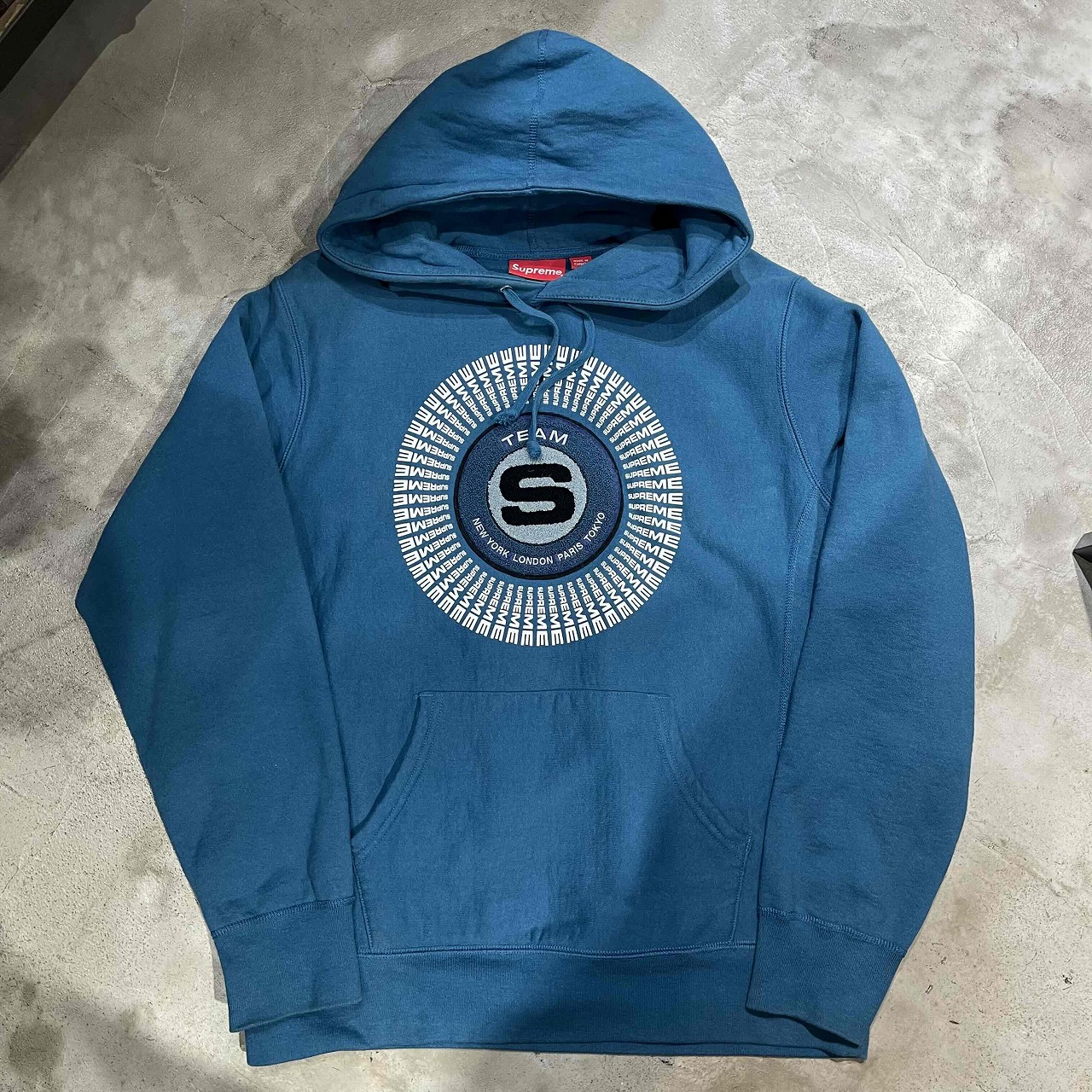 楽天市場】Supreme(シュプリーム)×Joel-Peter Witkin(ジョエル