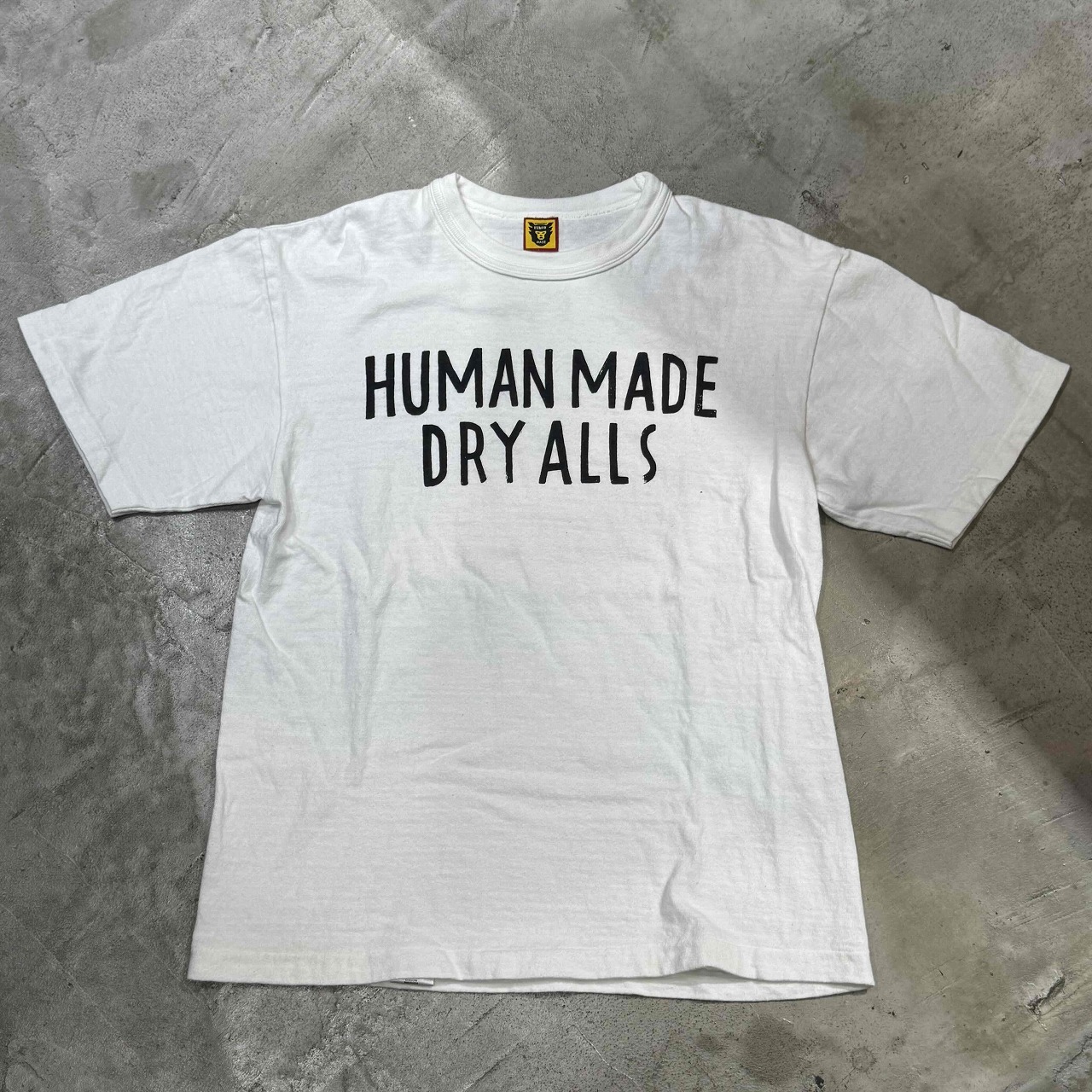 ヒューマンメイド 心斎橋　Tシャツ　human made HUMAN MADE @humanmade オリジナルのフェザーをランダムに描いた