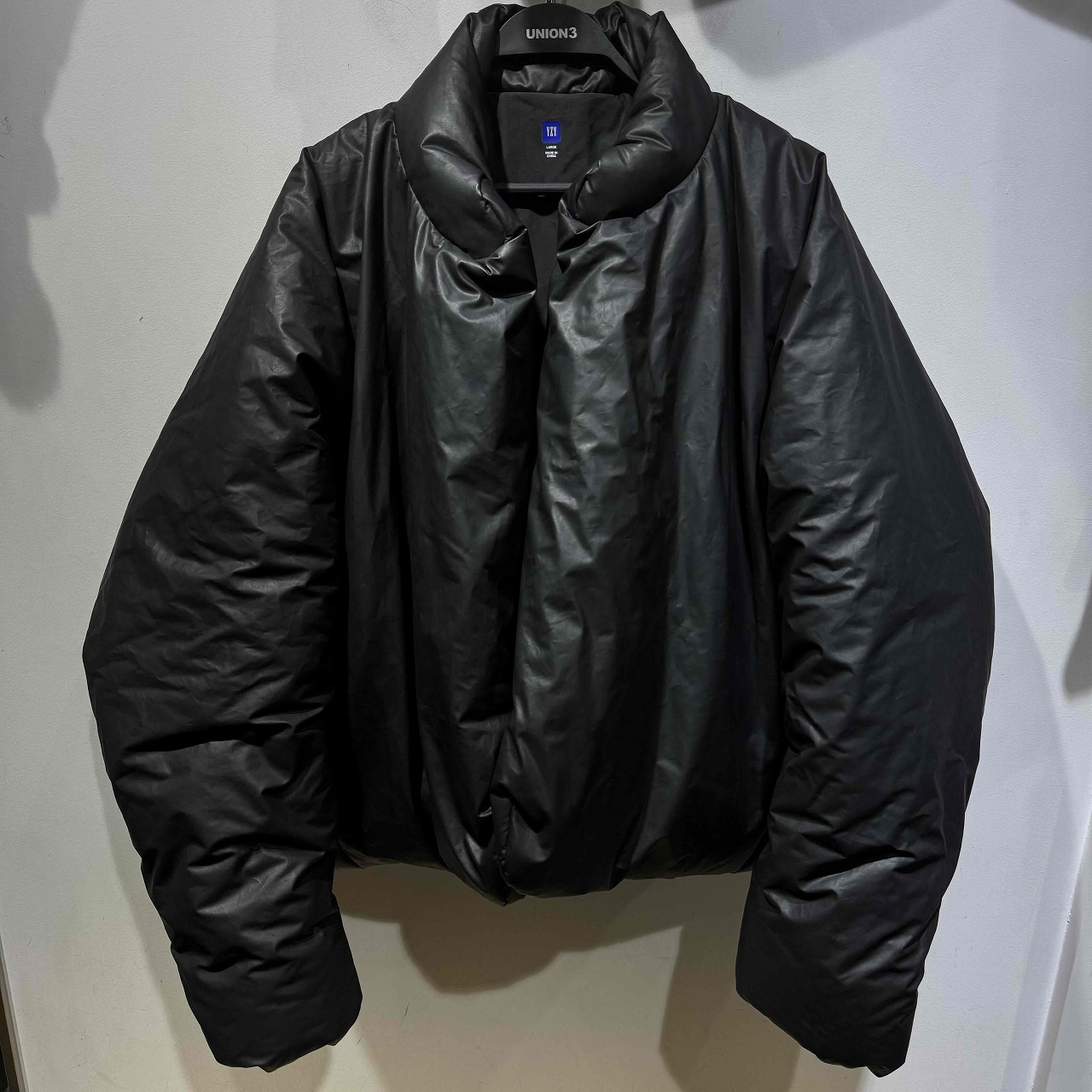 楽天市場】YEEZY × GAP ENGINEERED BY BALENCIAGA 44 ROUND