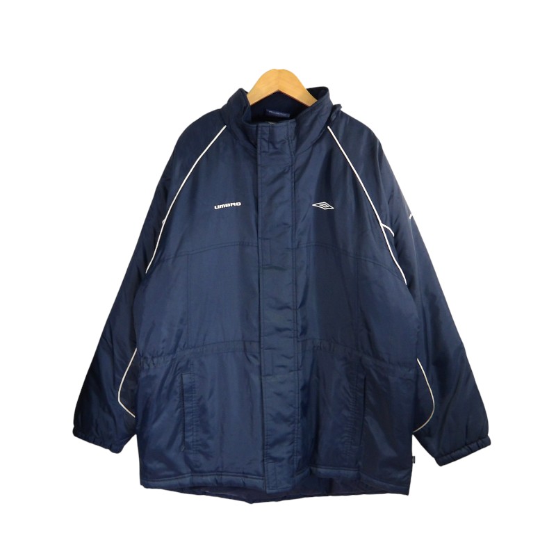楽天市場】COMOLI × UMBRO コモリ × アンブロ 22AW F.Cベンチコート