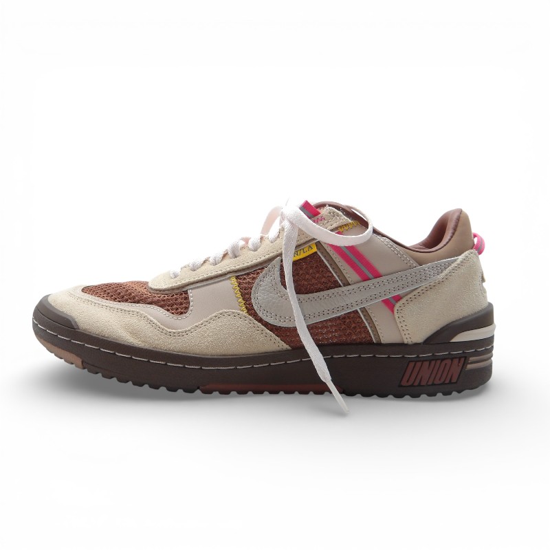 NIKE UNION FIELD GENERAL SP GUAVA 大きさ28.5糎 FQ9003-200 ナイキ 単位労働組合 活動の領域 大将 エスピー スニーカー 大名店【中古】