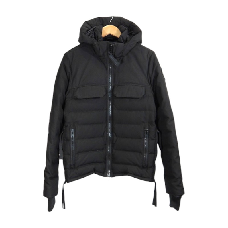 CANADA GOOSE BLACK LABEL HARGRAVE PARKA BLACK 大いさS 2590M カナダグース 黒いこと下げ札 ハーグレイブ パーカー 落ち込む上衣 大名店【中古】