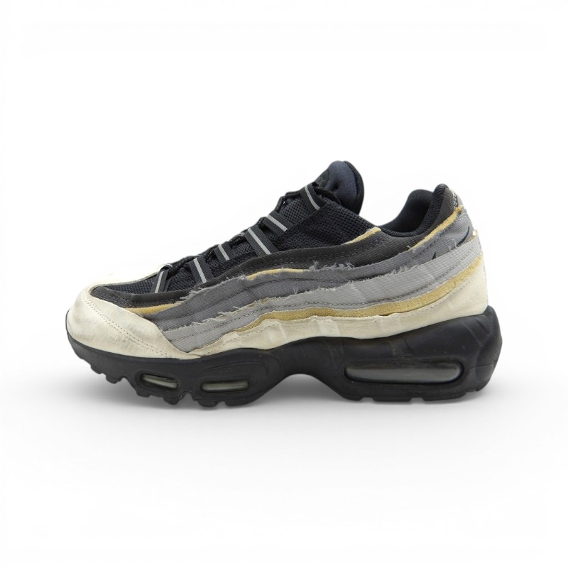 COMME des GARCONS HOMME PLUS×NIKE 2020 AIR MAX 95 CDG 大きさ26.0珊 CU8406-101 箱有 コムデギャルソンオムプリュス ナイキ エア湖マックス95 スニーカー 大名店【中古】