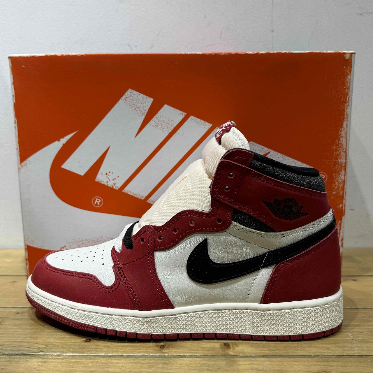 NIKE AIR JORDAN 1 RETRO HIGH OG GS 24.5珊 FD1437-612 ナイキ エアジョーダン1 レトロハイ スニーカー 心斎橋店【中古】