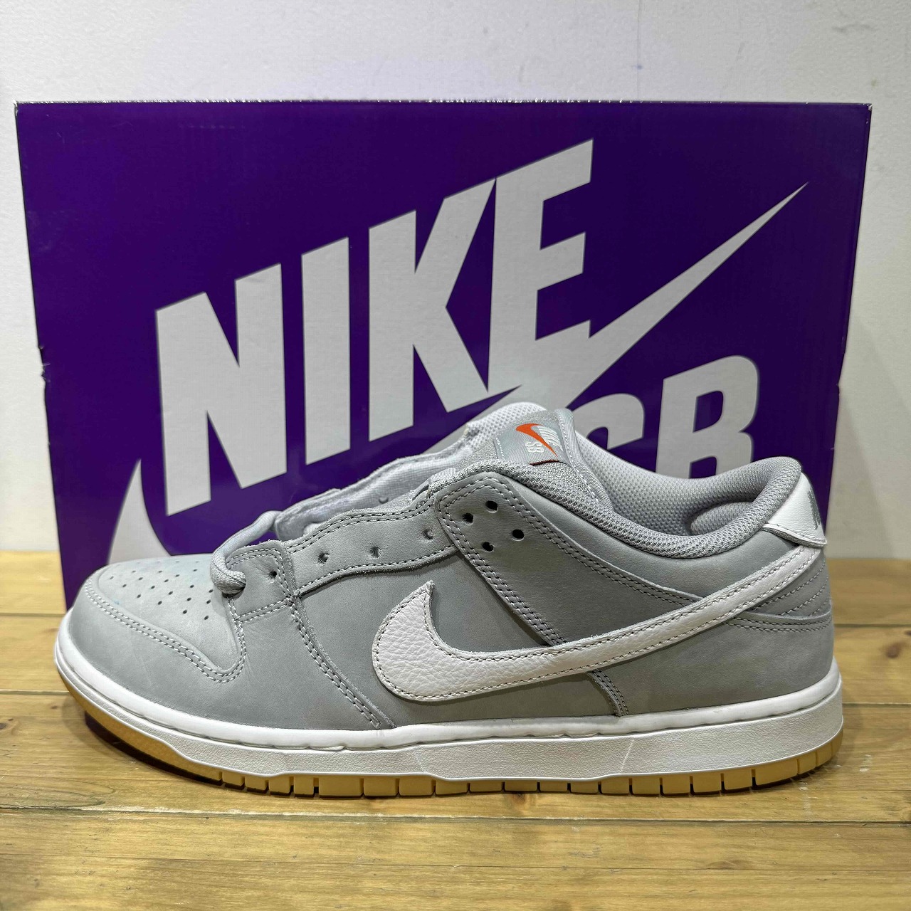 NIKE SB DUNK LOW PRO GREY GUM 27.5cm DV5464-001 ナイキエスビー ダンクロー グレーガム スニーカー 心斎橋店【中古】|union3 店