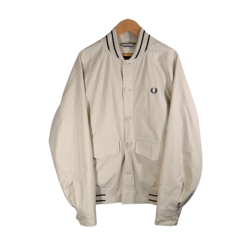 FRED PERRY UMPIRE BOMBER JACKET OATMEAL 大きさM J2318 フレッドペリー 調停者 ボン赤ちょうちん 上衣 アウター  大名店【中古】