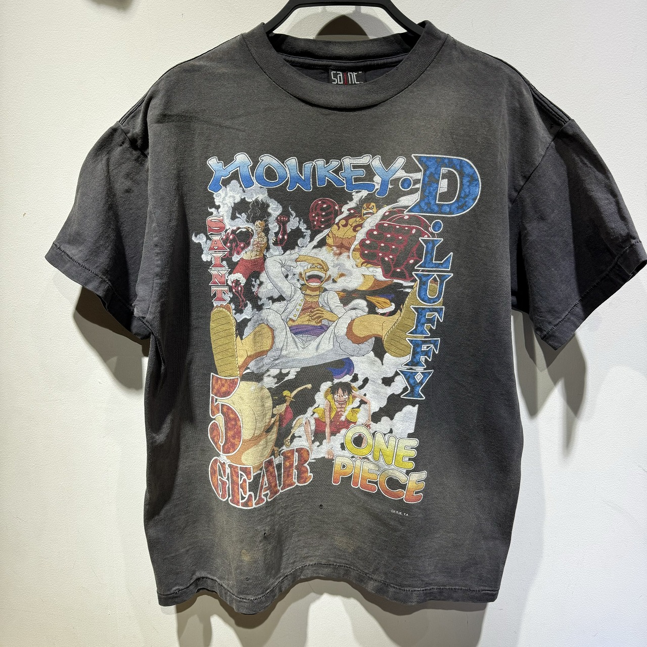 楽天市場】VETEMENTS DEVIL PRINT T-SHIRT UE52TR180W SIZE-XS ヴェトモン デビルプリント Tシャツ  TEE 心斎橋店【中古】 : union3 楽天市場店