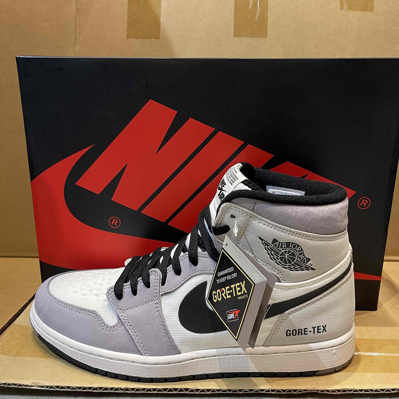 【中古】NIKE Air Jordan1 Gore-Tex ハイカット 25cm 楽天市場】NIKE(ナイキ) サイズ:25.5cm AIR JORDAN 1 ELEMENT
