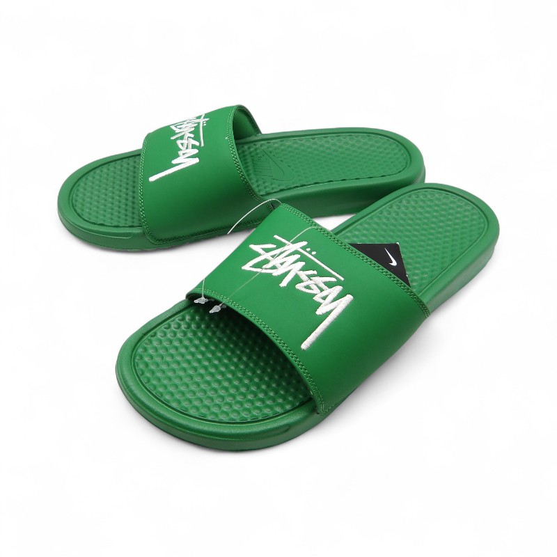 楽天市場】NIKE BENASSI STUSSY bright cactus/white cw2787-300