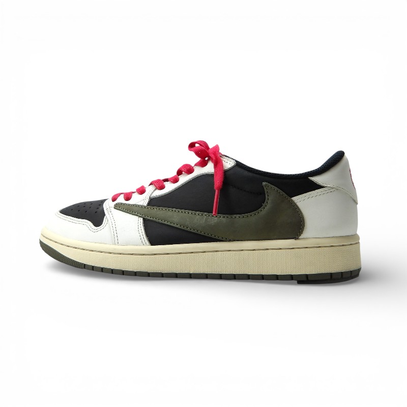 TRAVIS SCOTT NIKE WMNS AIR JORDAN 1 LOW OG MEDIUM OLIVE サイズ27.5cm DZ4173-106 箱有 トラヴィススコット ナイキ ウィメンズ エアジョーダン1 ロー オージー スニーカー 大名店【中古】