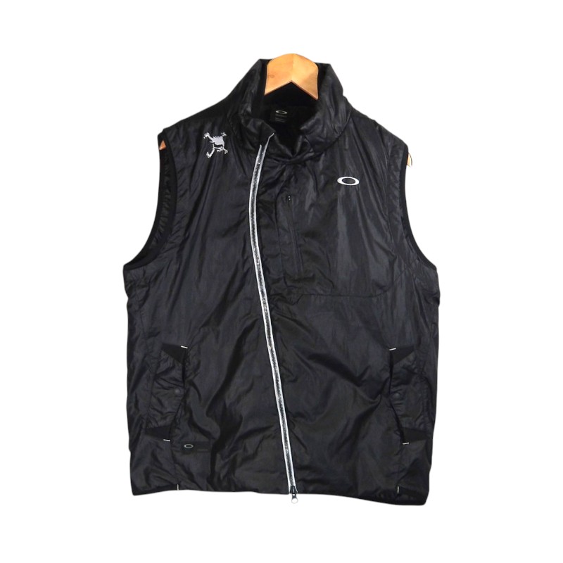 OAKLEY SKULL LUSTER INSULATION VEST BLACK 大きさXL オーク材ロバート・エドワード・リー スカル ラスター 孤立化 より良い 大名店【中古】