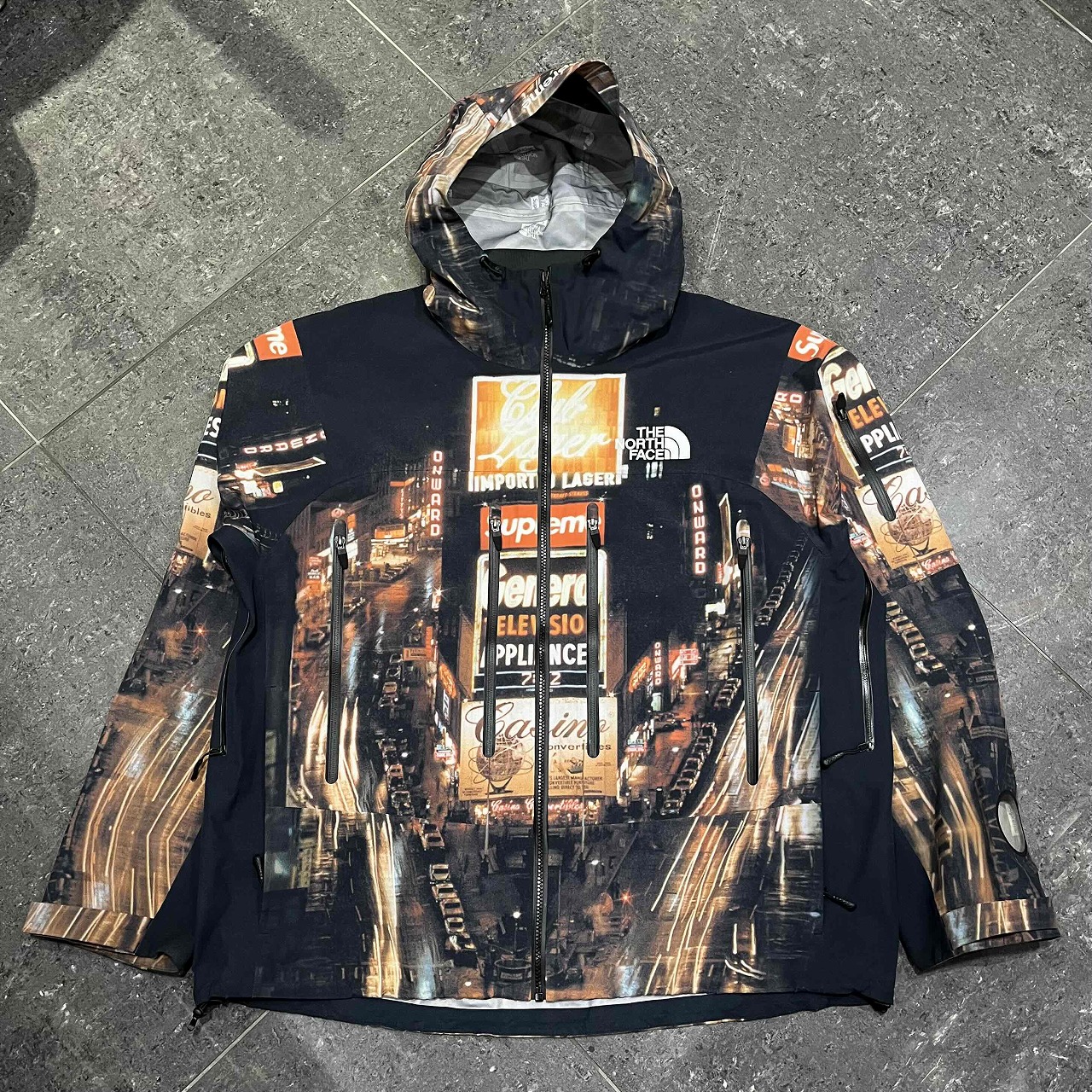 Supreme x THE NORTH FACE 22aw Taped Seam Shell Jacket XLサイズ シュプリーム&times;ザノースフェイス テープドシームシェルジャケット 南堀江店【中古】｜union3 店