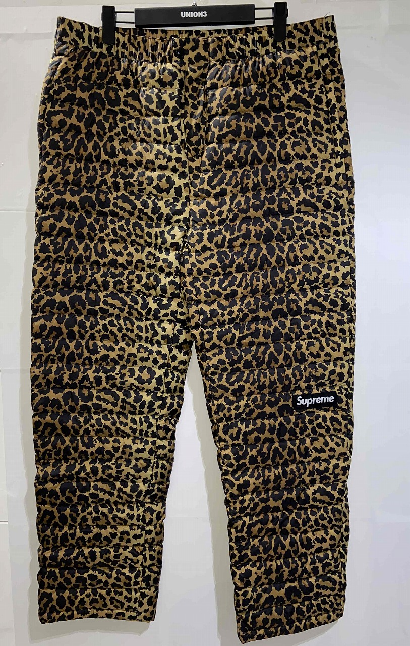 【美品】シュプリーム　supreme ズボン　赤　ペイズリー柄 Supreme Hanes バンダナペイズリーボクサーブリーフ2枚セット