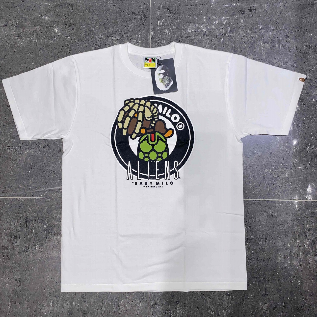 アンダーカバー　EXCHANGE BAPEコラボ　※背面パーツのみ FUTURE | bape.com