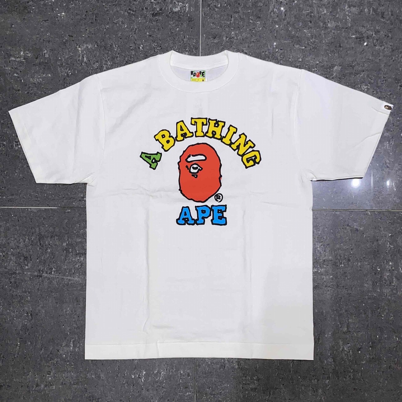 A BATHING APE Tシャツ XSサイズ 2009年デザイン imgrc0093665149.jpg