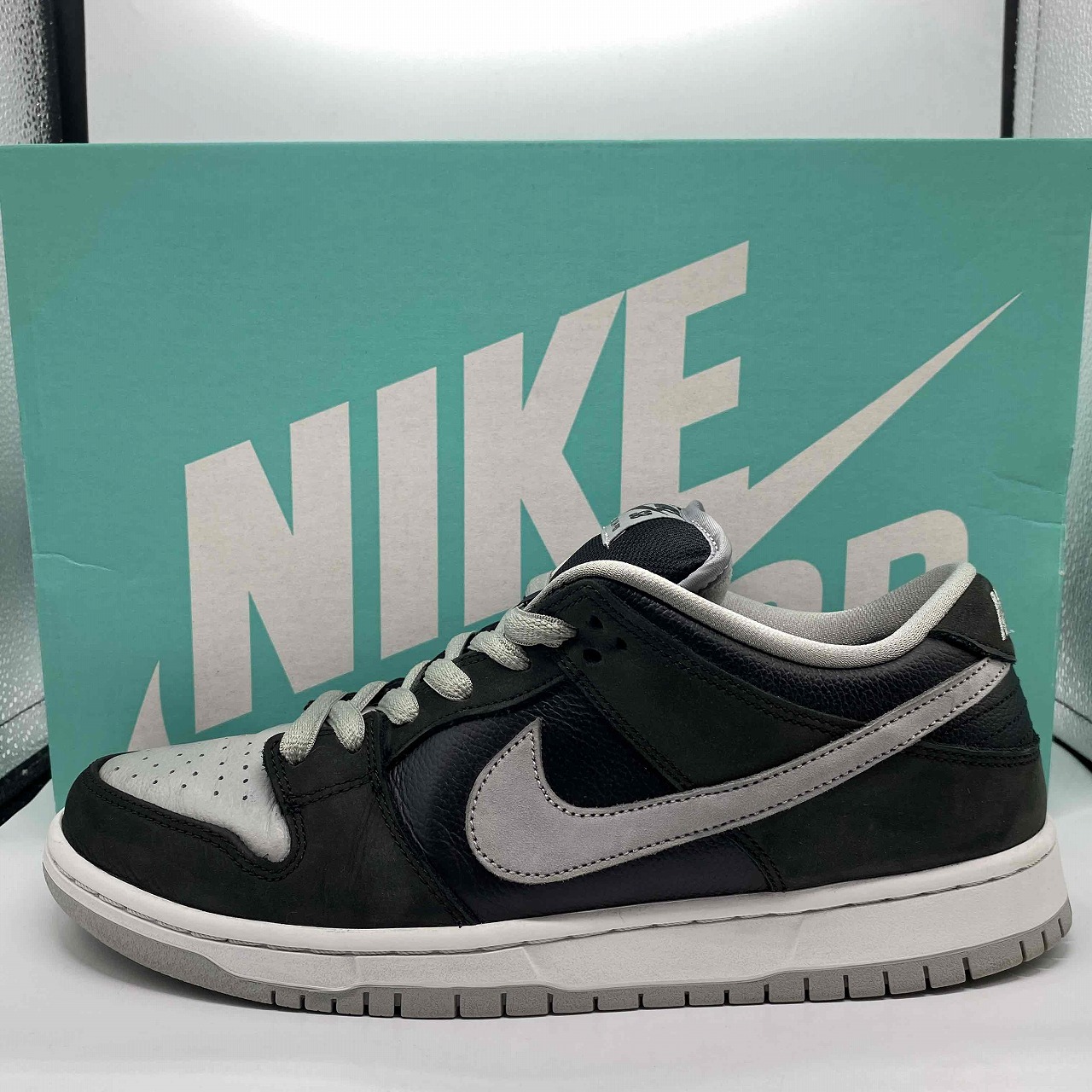 楽天市場】NIKE SB DUNK LOW PRO OG QS PANDA PIGEON 27.5cm BV1310