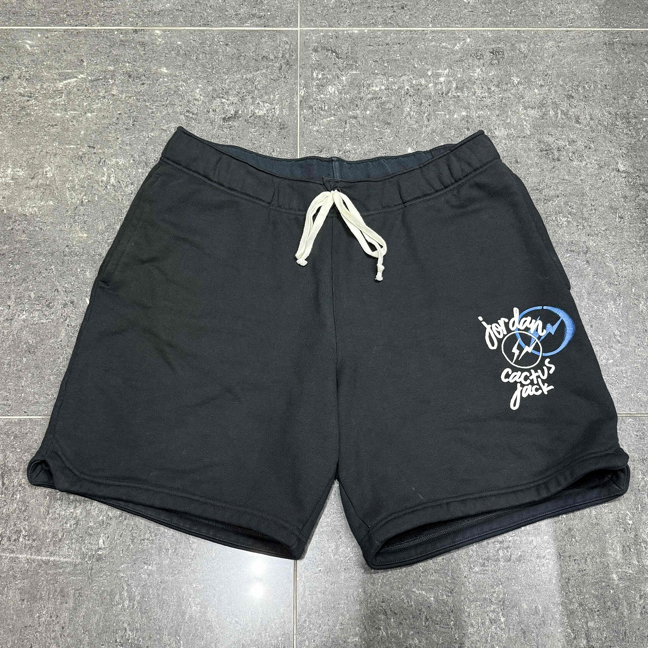 Jordan Easatide Golf ショートパンツ ネイビー Easatide Jordan Golf ショートパンツ ネイビー - メルカリ