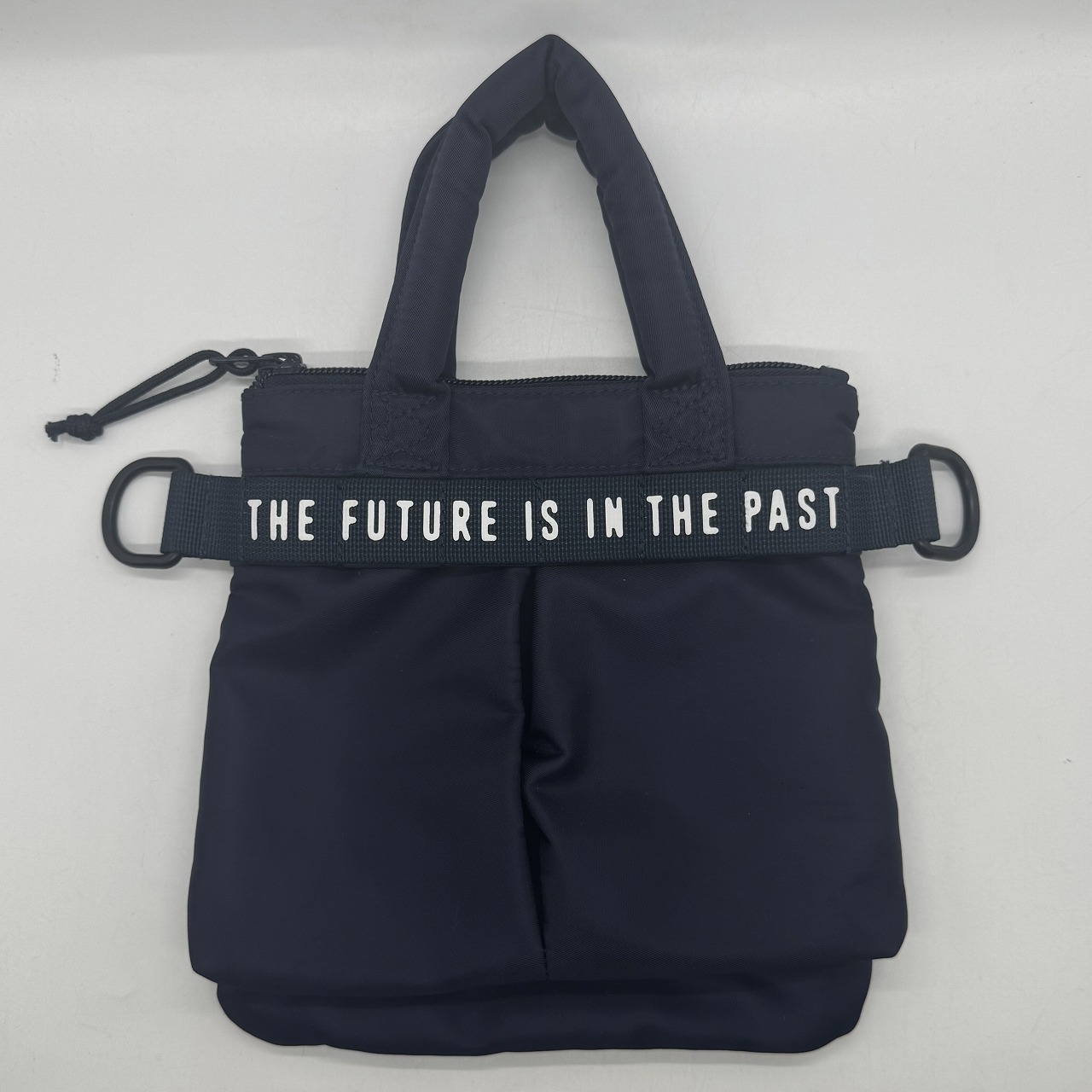 バッグ HUMAN MADE x BMW x GDC MESSENGER BAG Human Made ×BMW×GDC MESSENGER BAG