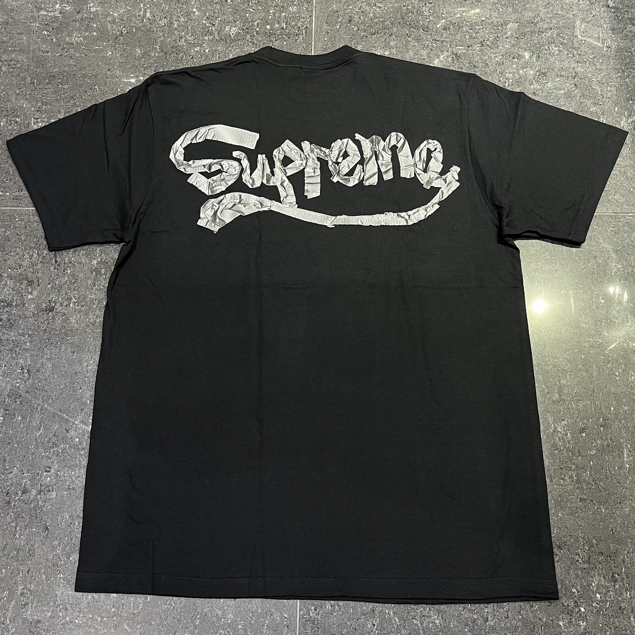 【新品】 Supreme 25SS Wings Tee 黒 XL 試着のみ 新品】 Supreme 25SS Wings Tee 黒 XL 試着のみ