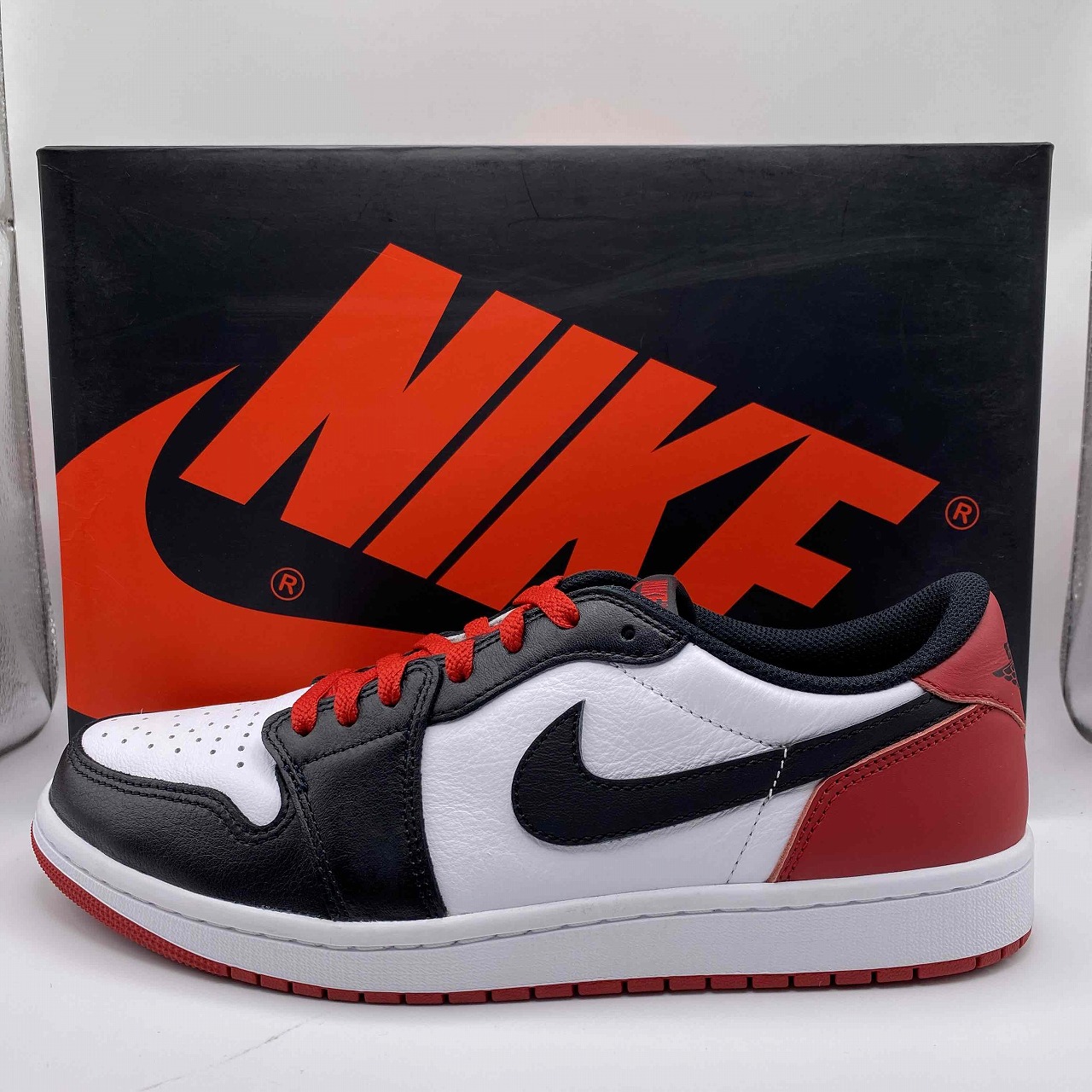 NIKE 2023 AIR JORDAN 1 RETRO LOW OG BLACK TOE 29.0糎 CZ0790-106 ナイキ エアジョーダン1 レトロ 置き目 底抜け騒ぎ ブラックトゥ スニーカー 南堀江店【中古】