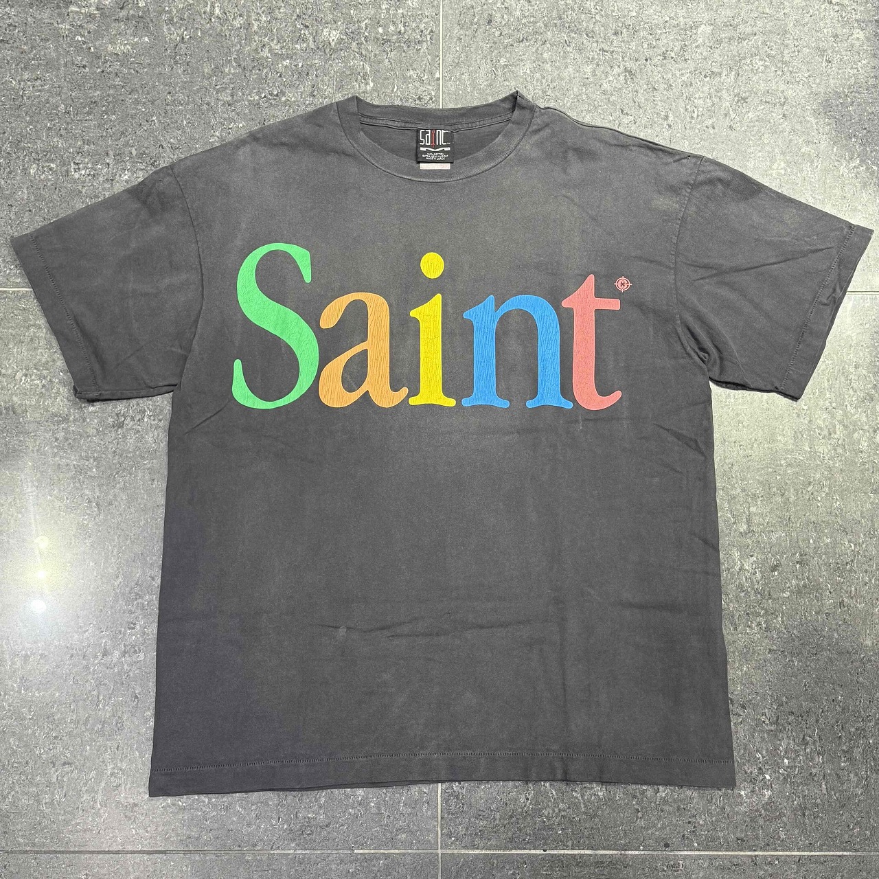 MICHAEL SS TEE RAINBOW ? 【ゴールド】 SAINT プリントTシャツ SM 