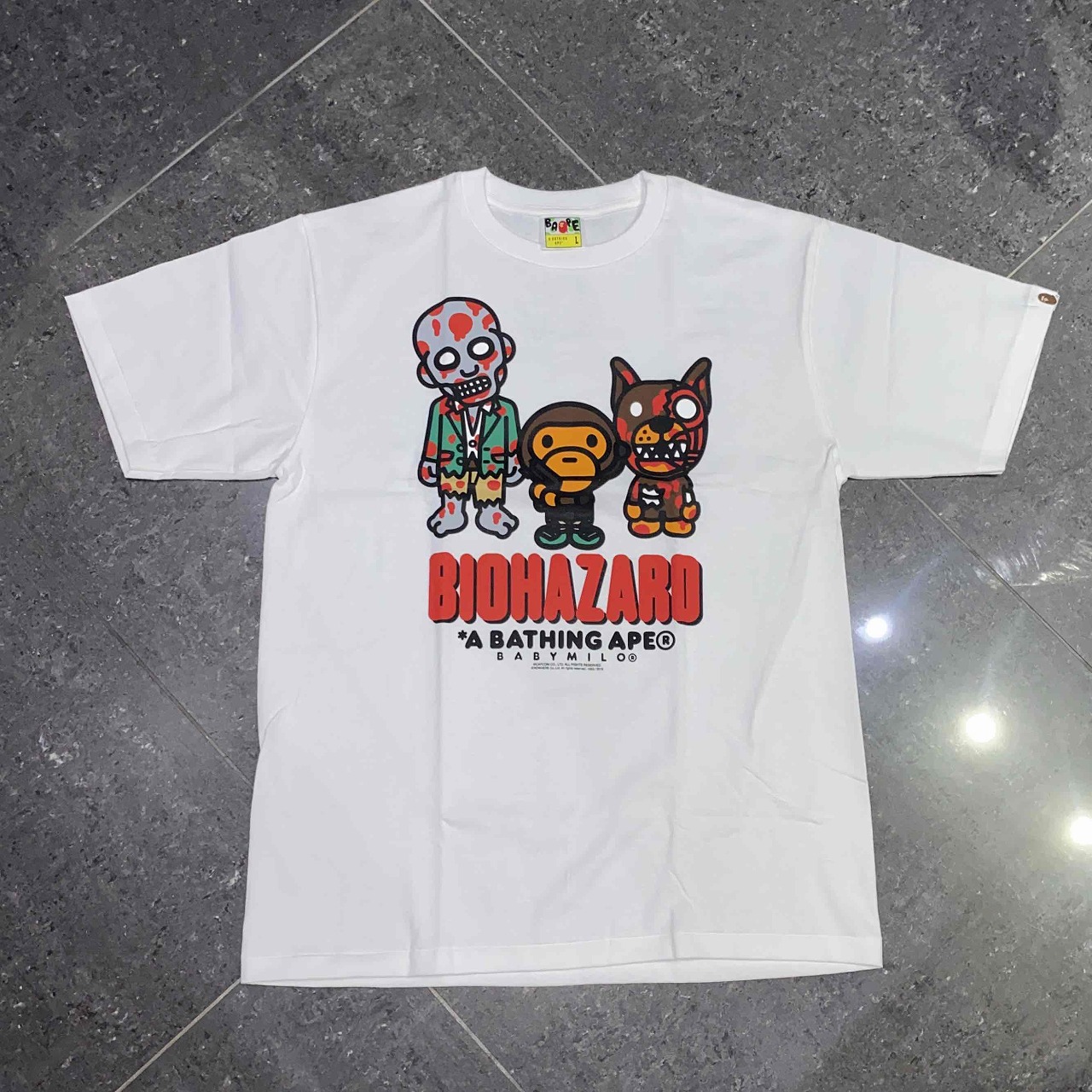 A BATHING APE CAPCOM BIOHAZAED TEE SIZE-L 2016年 アベイシングエイプ×カプコン バイオハザード半袖Tシャツ BAPE ベイプ 南堀江店【中古】