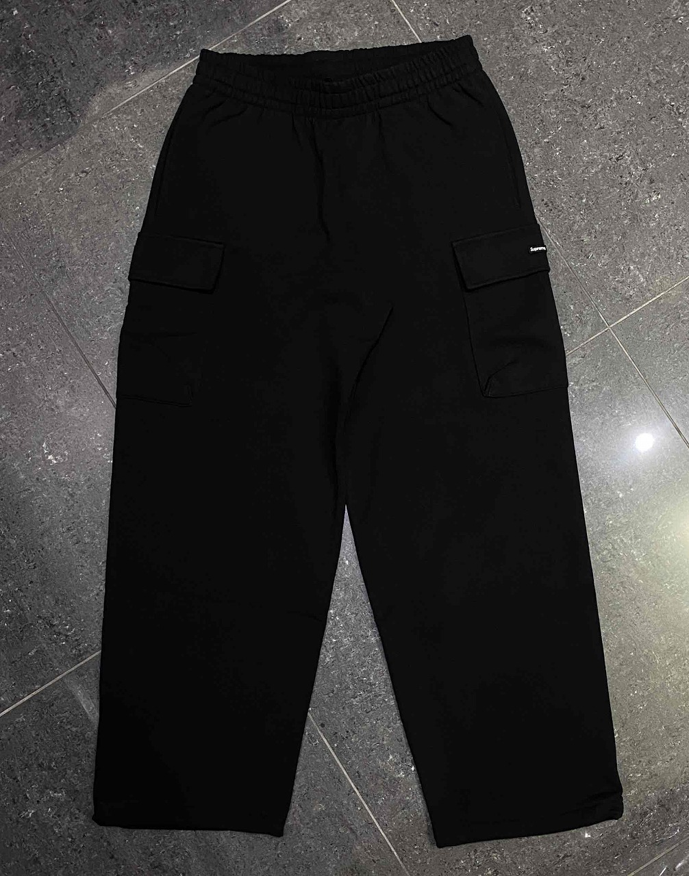 Supreme 25aw Small Box Cargo Sweatpant Size-S シュプリーム スモールボックス カーゴ スウェットパンツ 南堀江店【中古】｜union3 店