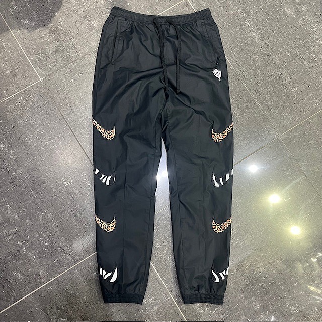 NIKE 17aw x KITH MAX SWOOSH PANTS SIZE-S AH8725-010 ナイキ 口吸い マックススウォッシュパンツ 南堀江店【中古】 メンズファッション-ズボン・パンツ