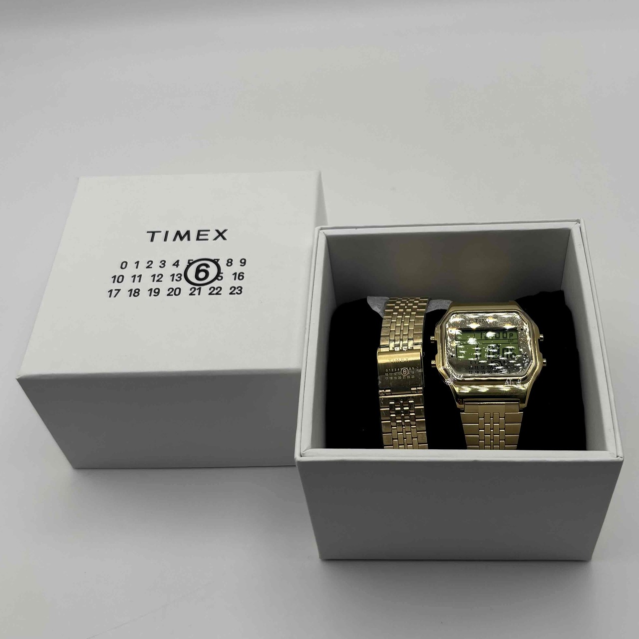MM6 MAISON MARGIELA 2025 x TIMEX T80 GIFT SET GOLD エムエム6メゾンマルジェラ タイ王国メックス 差し上げ物書き割り ゴールド ウオッチ 南堀江店【中古】