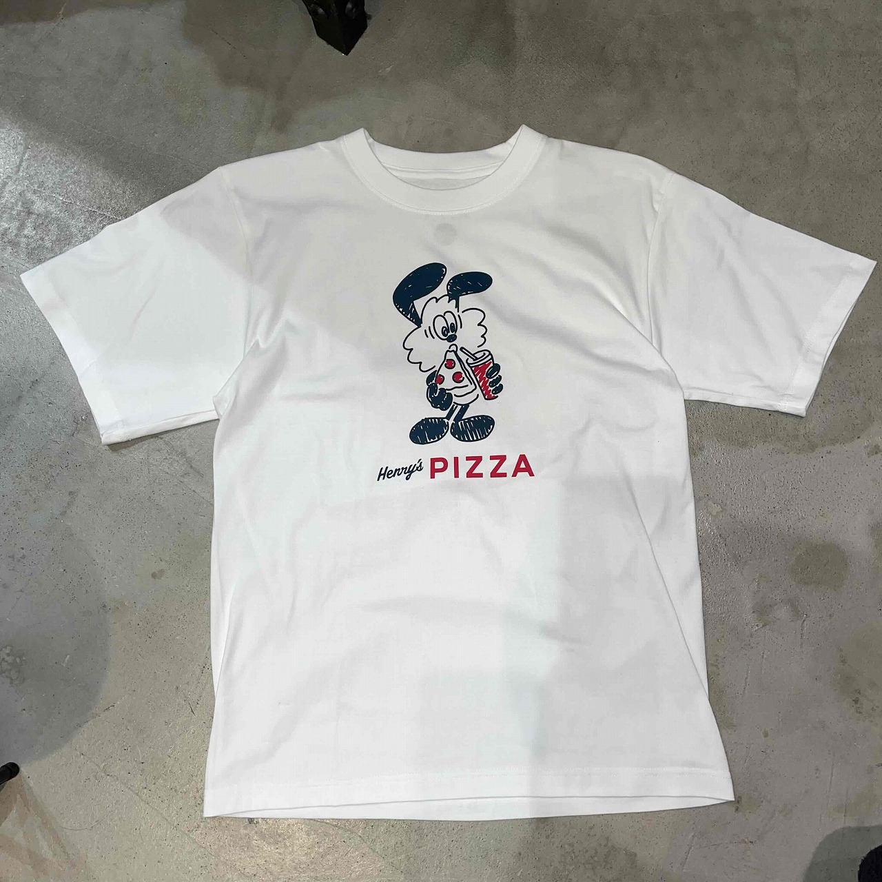 【Henry's Pizza】ヘンリーズピザ（VERDY）限定半袖シャツ未使用品 Henry's Pizza】ヘンリーズピザ（VERDY）限定半袖シャツ未使用品